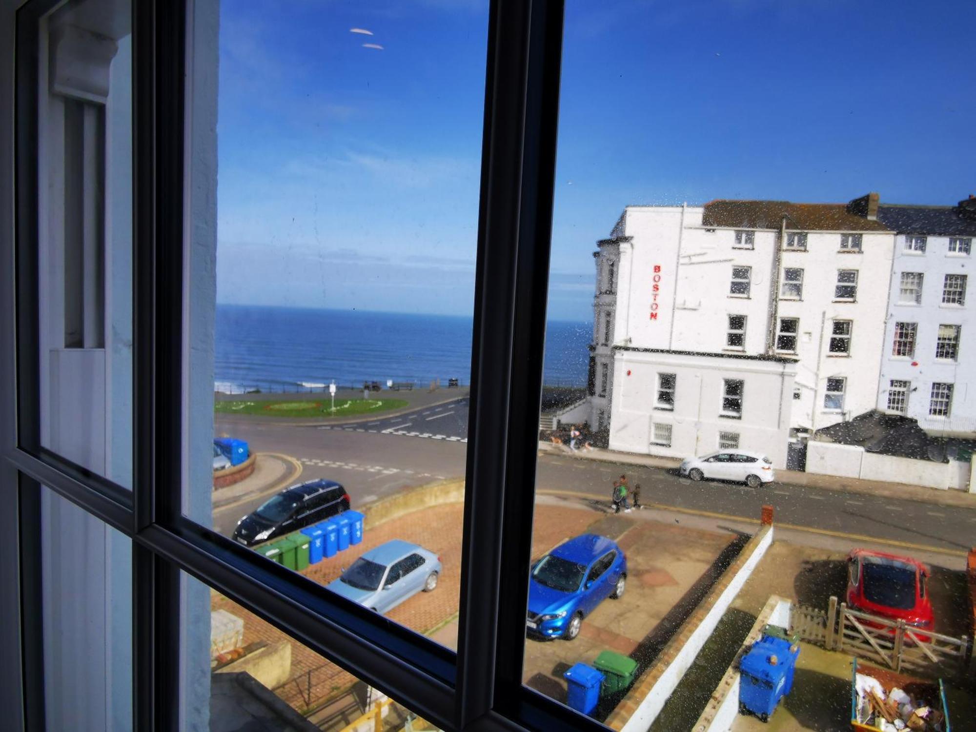 The Thoresby Scarborough Chambre photo